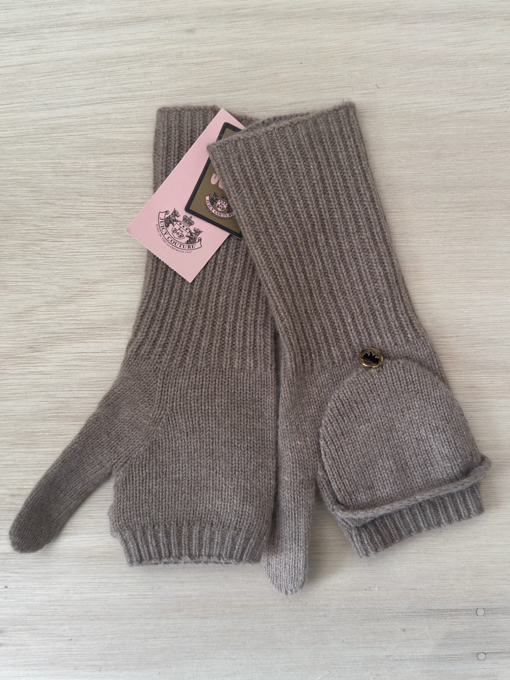 Juicy Couture Oatmeal Heather Convertible Knit Mittens